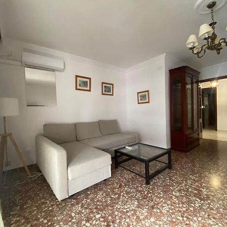 Funcional Piso 4 Dormitorios Frente A Santa Justa Sevilla Dış mekan fotoğraf